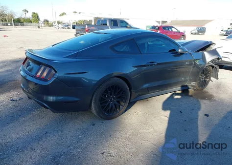 2015 Ford Mustang V6 z USA, uszkodzony, nr VIN 1FA6P8AM0F5325058